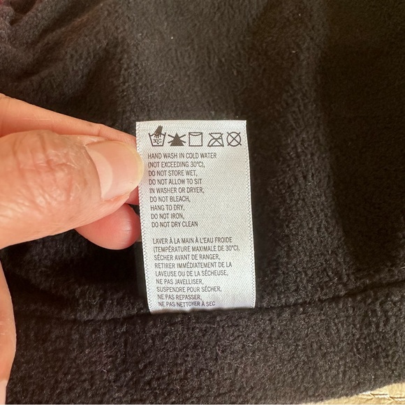 🆕 HUDSON’S BAY Christmas Stocking for Family Holiday Decorations- NWT - Picture 13 of 14